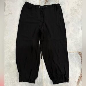 Eileen Fisher 
Black Cargo Pants Relaxed Fit